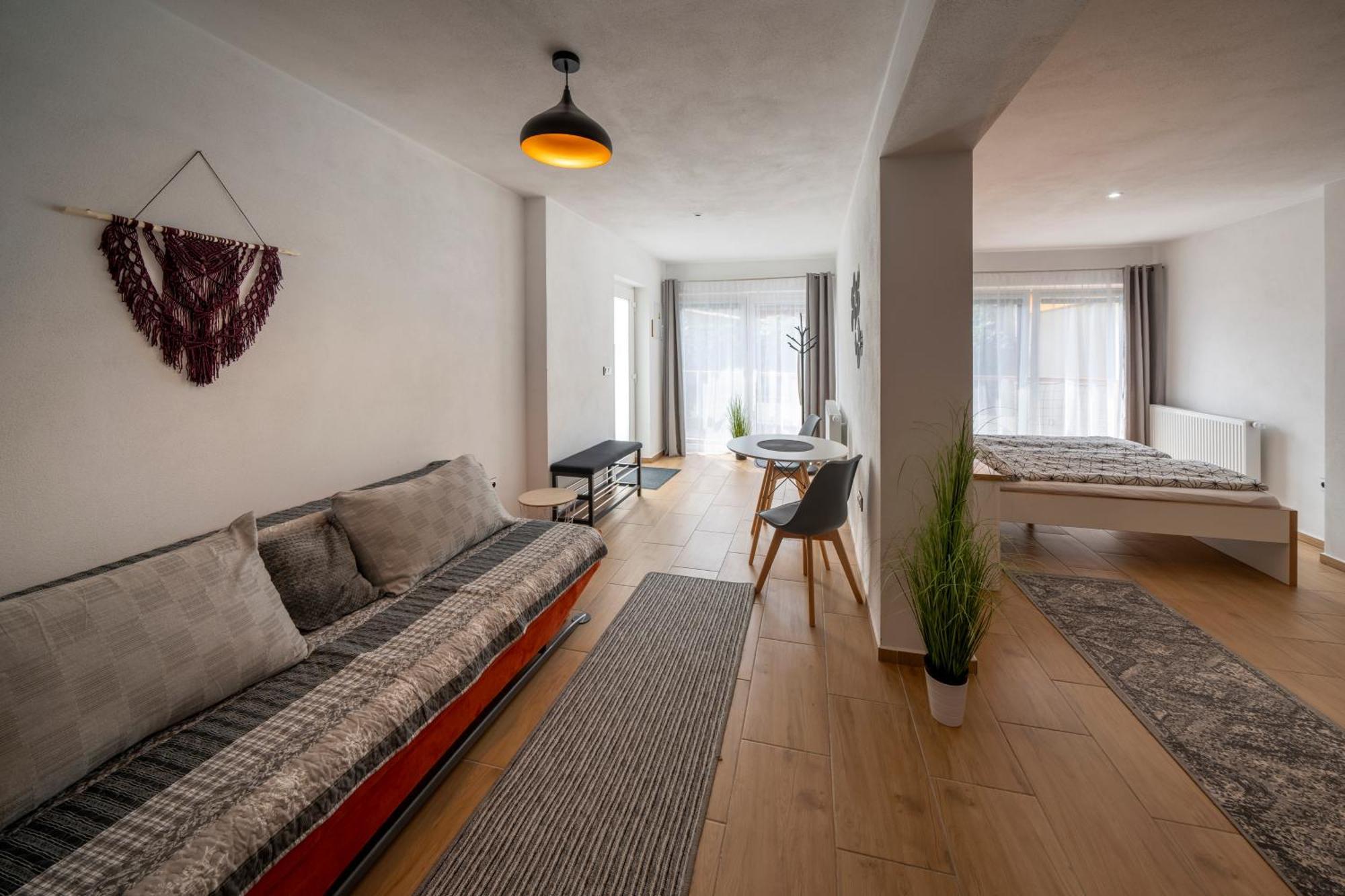 Apartmany Pod Namestim 2 Телч Экстерьер фото
